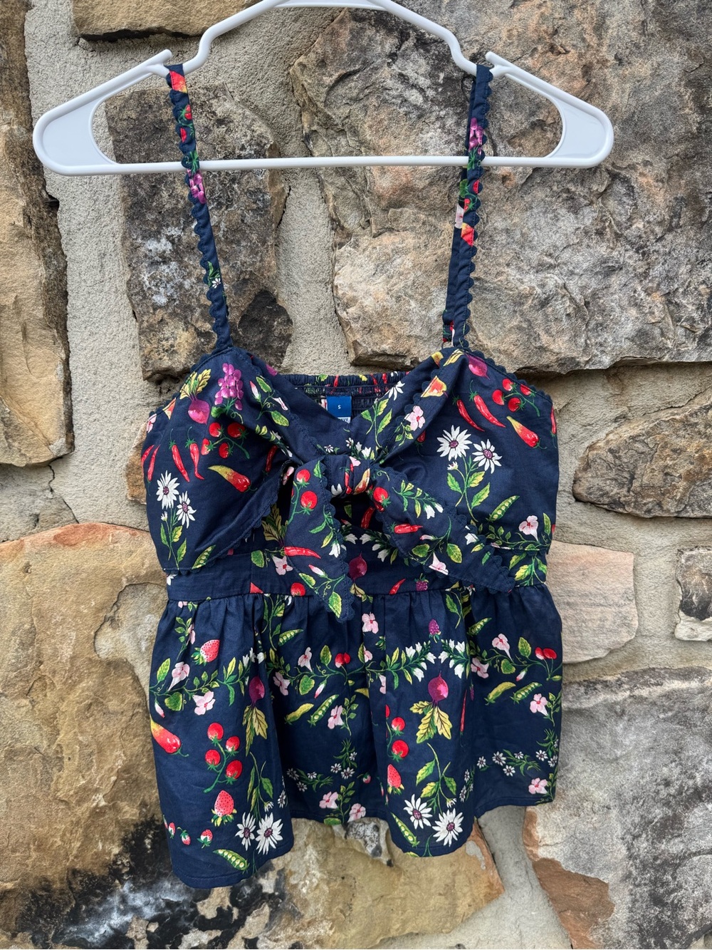 Old Navy Navy Fruit & Veggie Tie-Front Camisole Top Small 100% Cotton NWOT - Picture 2 of 15